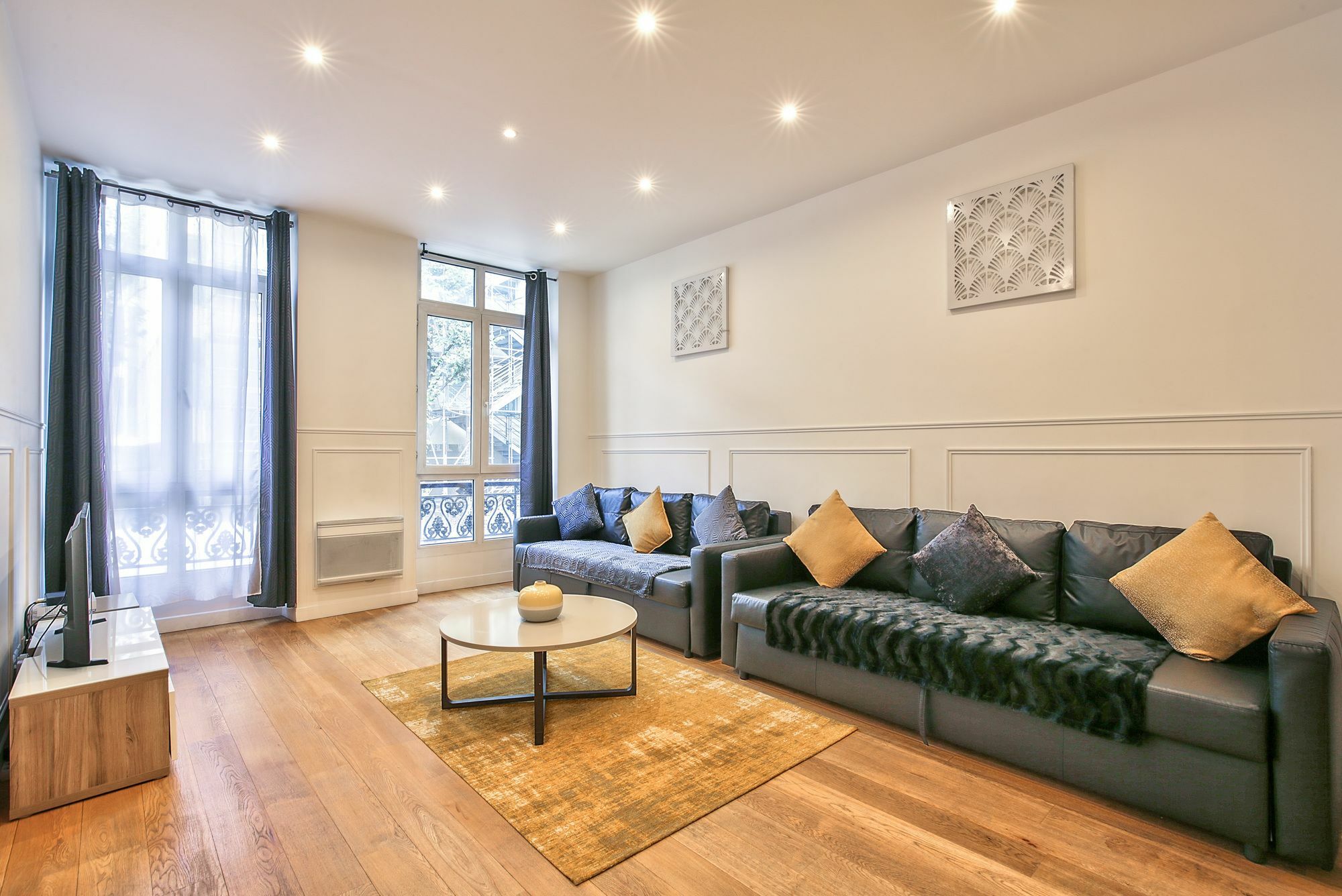 34 Luxury Flat Opera *